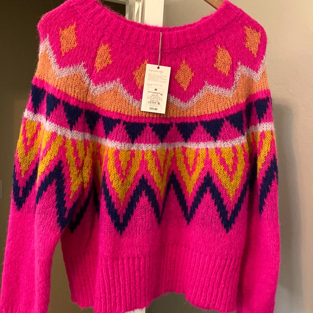 Brand: A New Day sweater